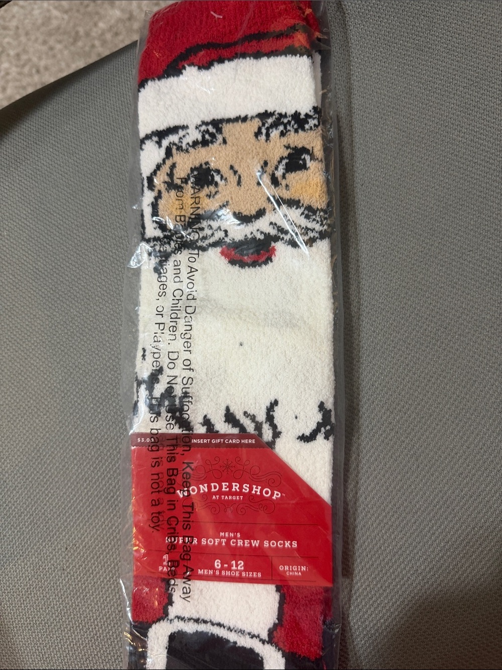 Wondershop Men's Super Soft Red & White Santa Crew Socks-NWT